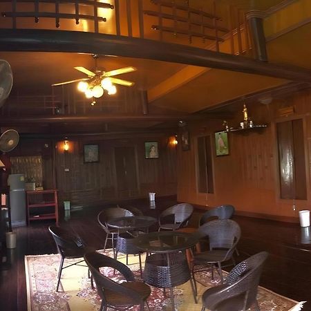 Ruennamyen Resort Amphawa Samut Songkhram Exteriör bild
